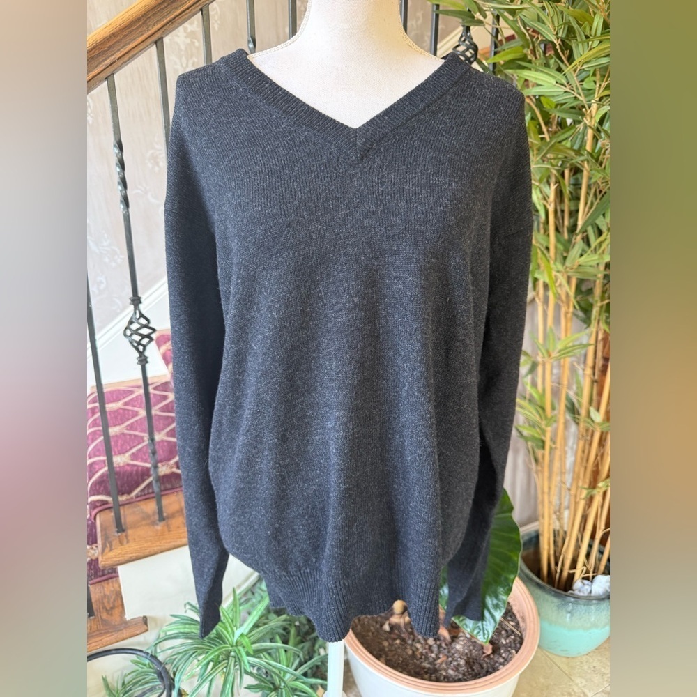 Sears Roebuck and Company men’s vintage V-neck sweater size large 100% lambswool - Picture 6 of 9